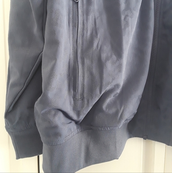 Athleta Brooklyn Bomber Jacket Size 1X - Picture 8 of 11